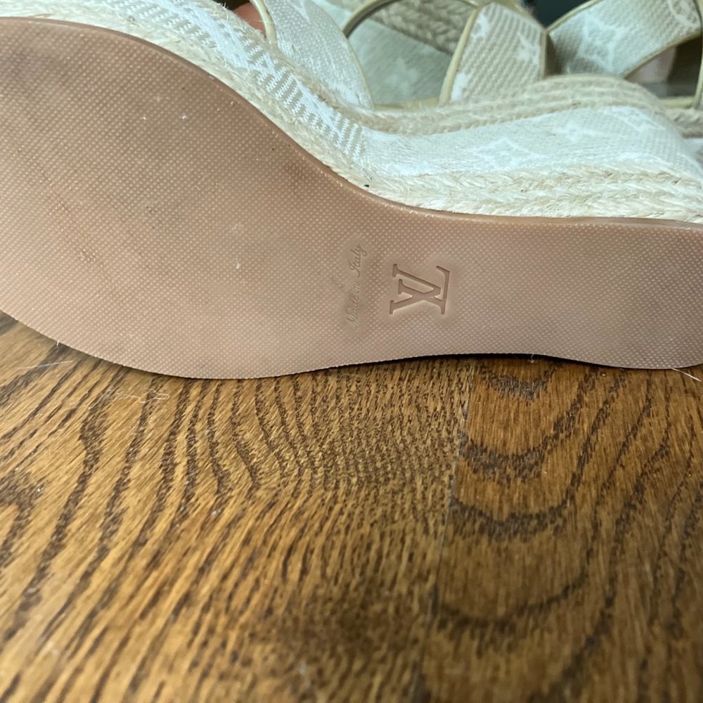 LOUIS VUITTON Canvas Monogram Nil Espadrille Wedge Sandals 38.5 Beige - Picture 7 of 9